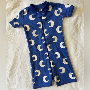 Hanna Andersson Blue Crescent Moon Zip Shortie 12-18 months